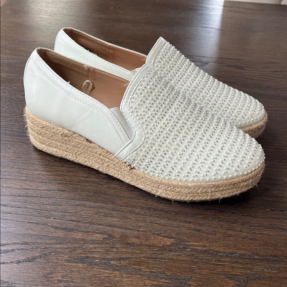 Andiamo Ateddy Rhinestone and Pearl Embellished Slip-on Espadrilles size 7.5 - Picture 8 of 14